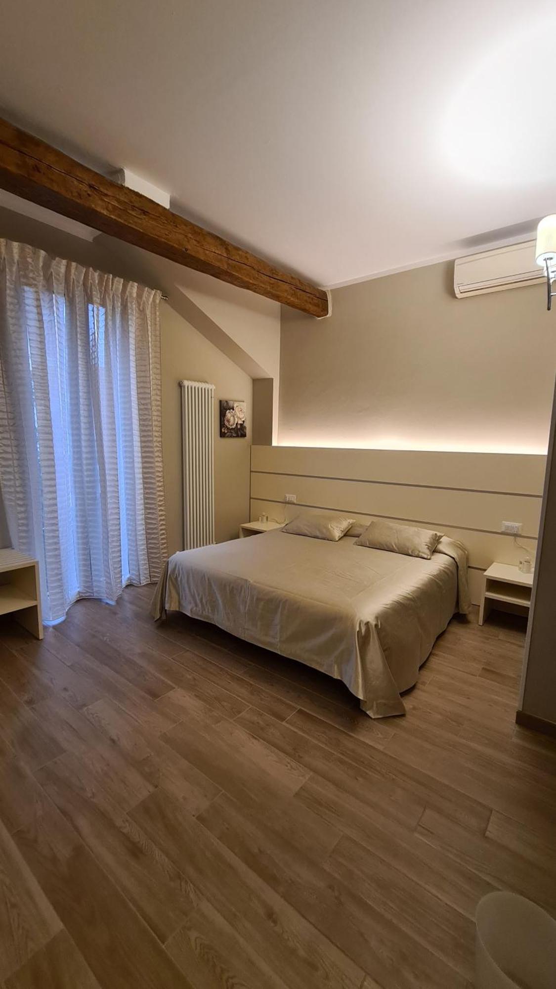 La Magnolia B&B Bolonya Oda fotoğraf